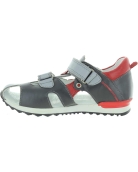 Wide high instep best closed toe boys sandals