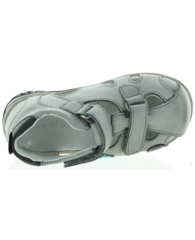 Sandals for a boy for tip toe