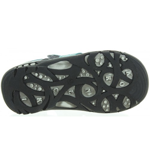 Sandals for a boy for tip toe