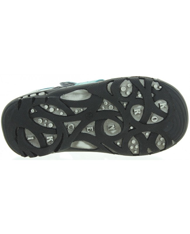 Sandals for a boy for tip toe