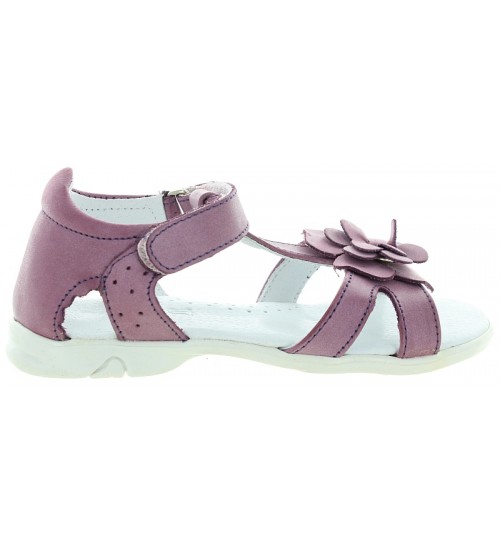 Slim sole sandals with arches