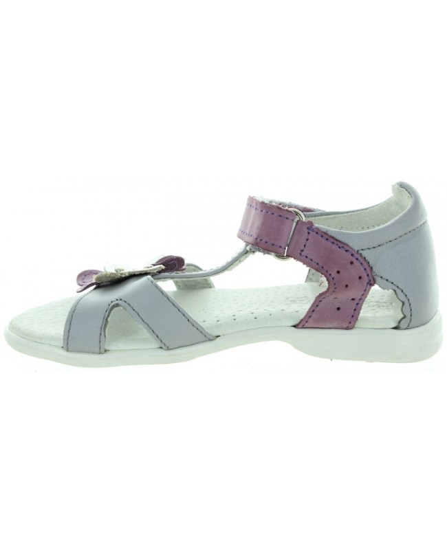 Closed heel sandals for proper support with high back 