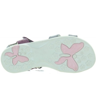 Closed heel sandals for proper support with high back 