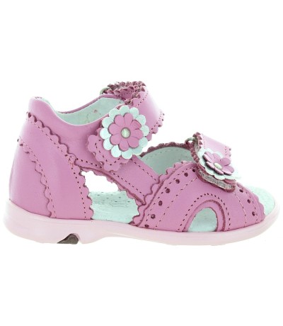 Ankle high top sandals for a baby