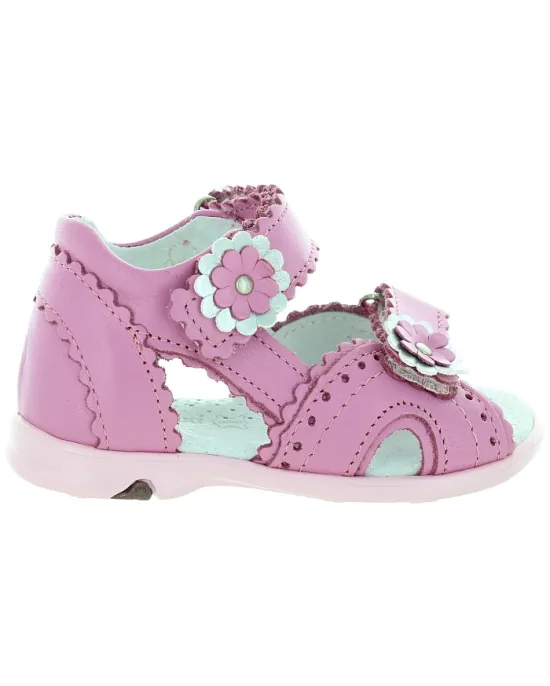 Ankle high top sandals for a baby