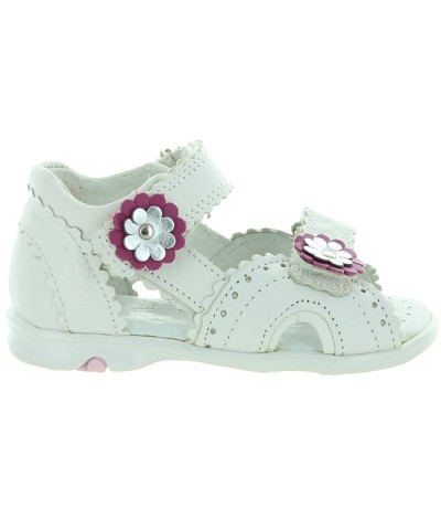 Toddler girls wide and high instep sandals
