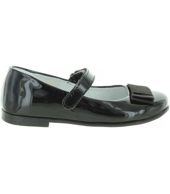 School shoes for a girl in black leather 