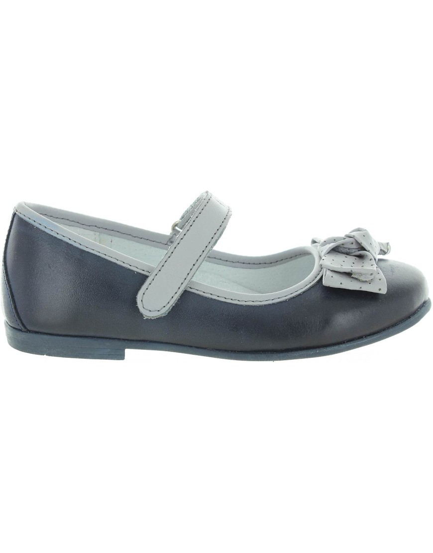 Pela Navy 