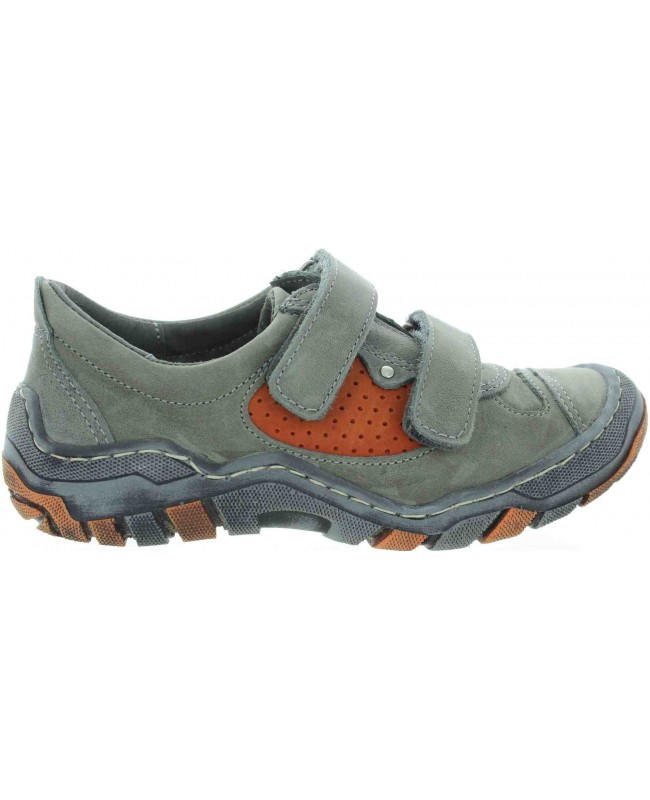 Speciality sneakers with best foot support 