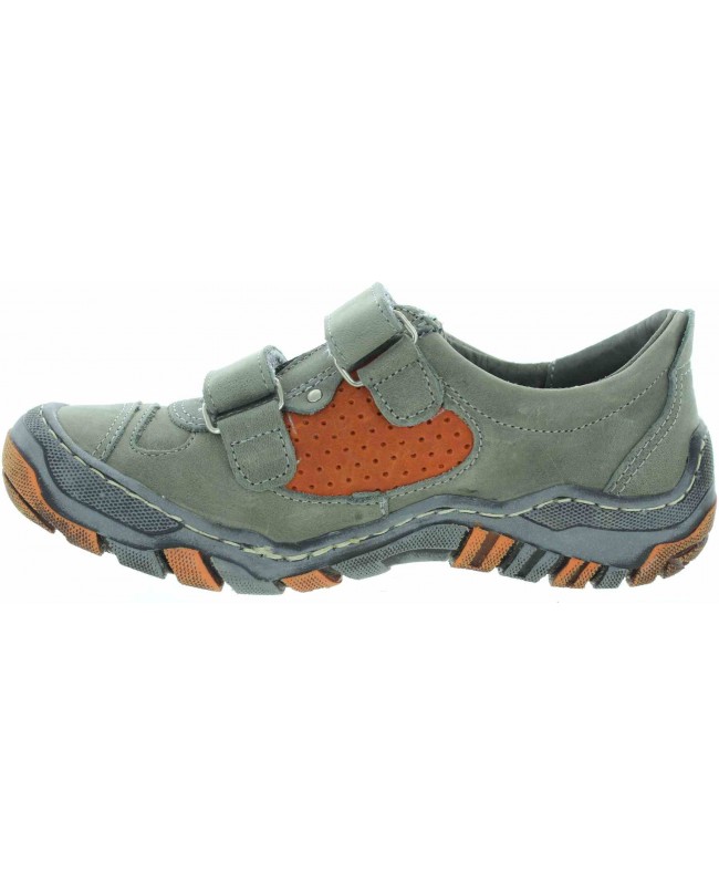 Speciality sneakers with best foot support 