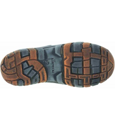 Speciality sneakers with best foot support 