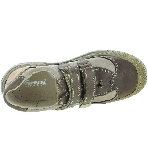 Best shoes for boys for wide feet