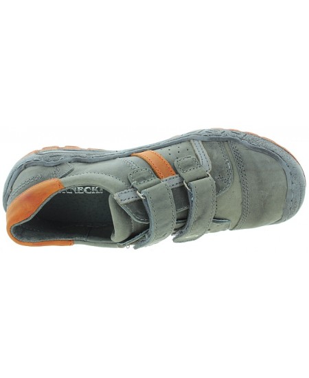 Sneakers for boys with arches 
