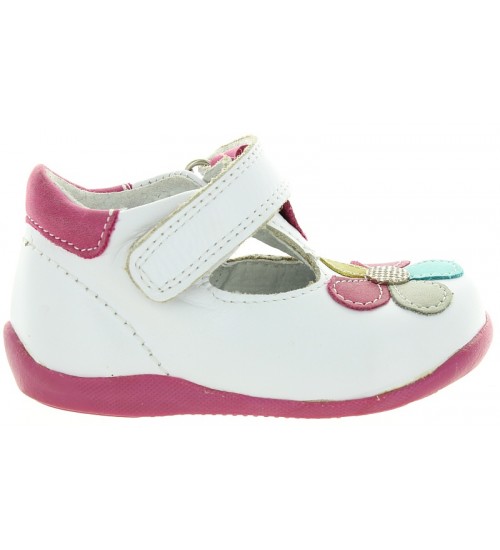 Corrective baby sandals for weak ankles