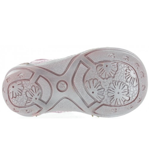 Good ankle high sandals for any baby 
