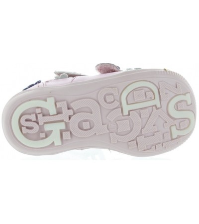Babies with chubby feet best shoes