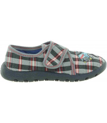 Shoes for a boy that is pigeon toed indoor