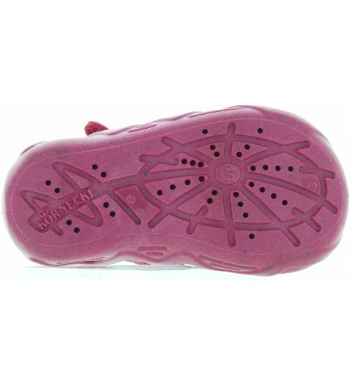 House slippers for girls tiptoeing