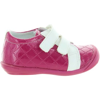 Child ankle high sneakers 