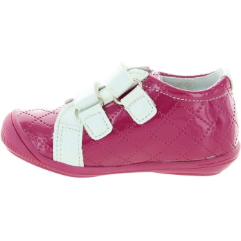 Child ankle high sneakers 