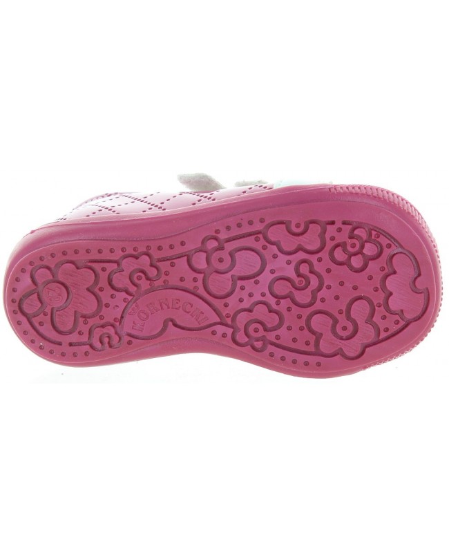 Child ankle high sneakers 