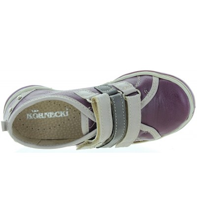 Support girls purple sneakers for optimal comfort