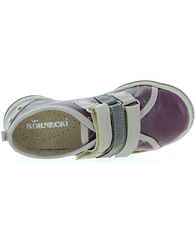 Support girls purple sneakers for optimal comfort