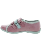 Narrow shoes for girls with good arch