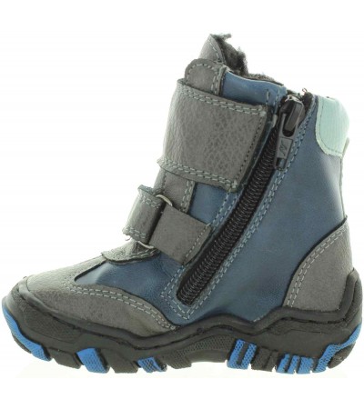 Boots for a toddler for winter that are waterproof 