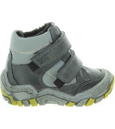 Support shoes for a baby foot 
