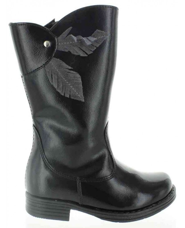 Kuria Black