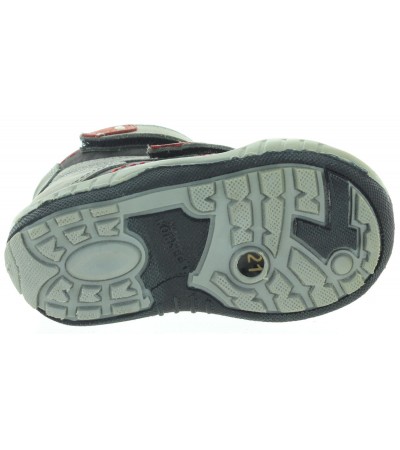 Correction shoes for baby foot turned outward