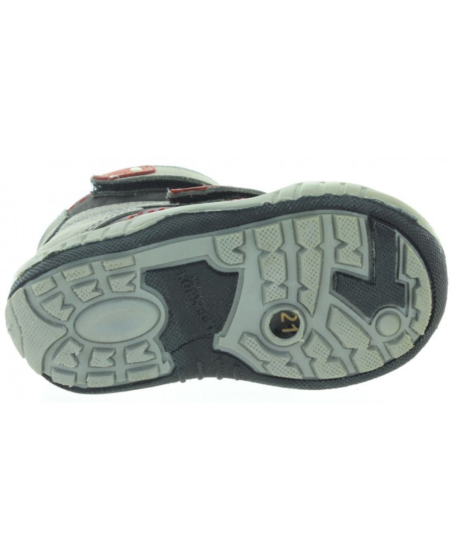 Correction shoes for baby foot turned outward