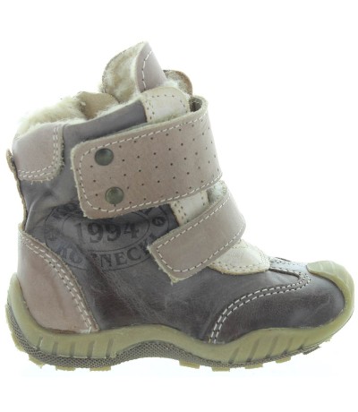 Best walking snow boots for baby boy with arches