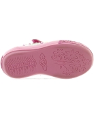 Shoes for child with good arch support