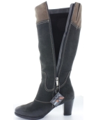 Durable low heel female black boots