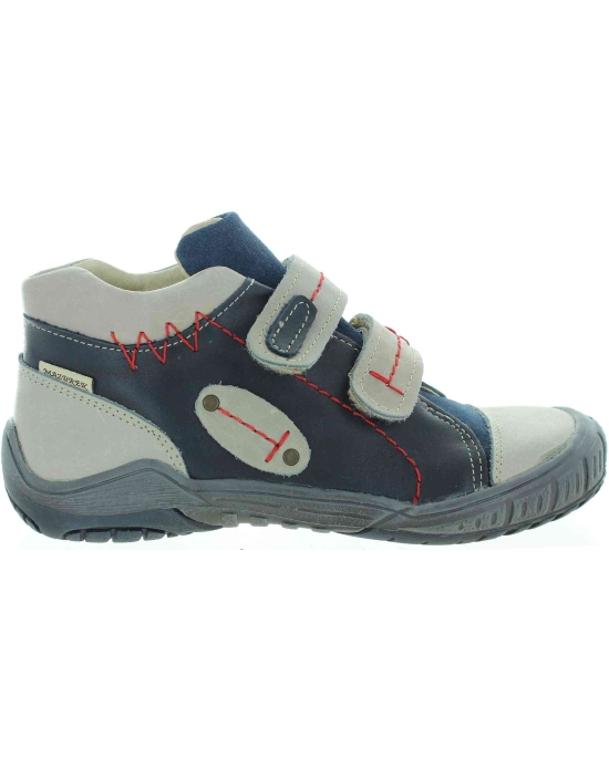 Navy child boots with support from Europe