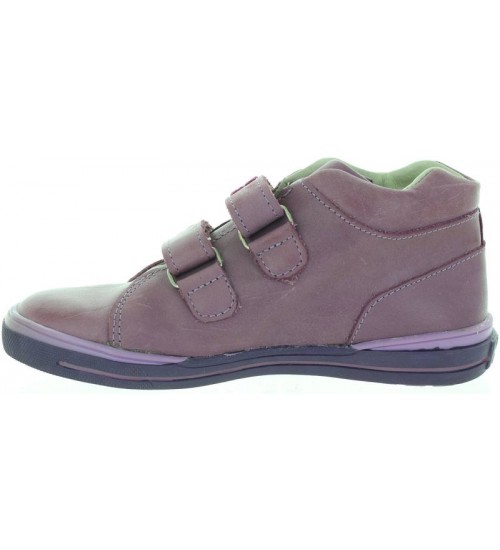 Best girls tops for flat feet with support 