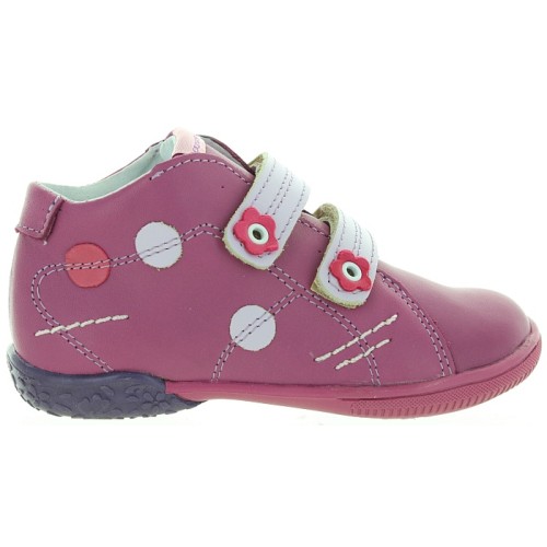 High top boots for child 