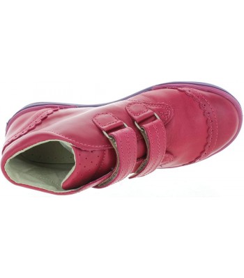 Best shoes for kids for posture support 