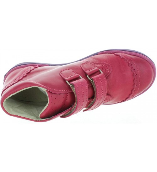 Best shoes for kids for posture support 