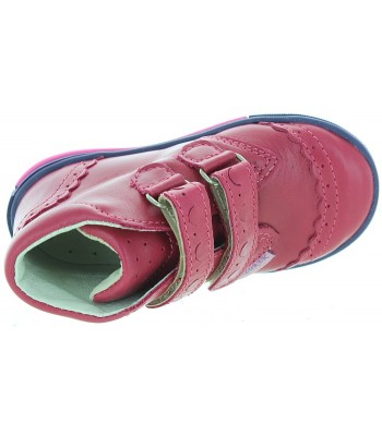Corrective boots for child for weka ankles 