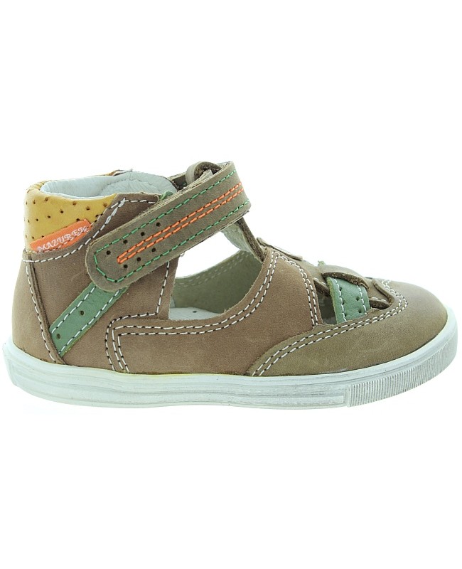 Azor Brown