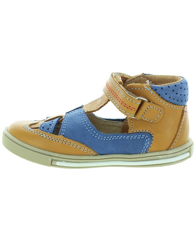 Sandal for a toddler with weak ankles