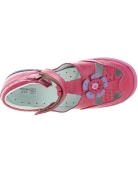 Girls pink shoes best for pronation 