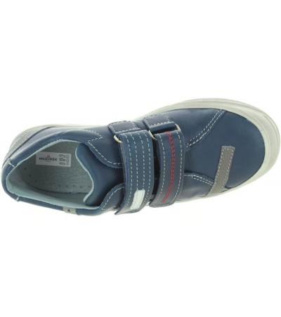 Sneakers for kids from Europe with high arch