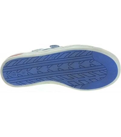 Sneakers for kids from Europe with high arch