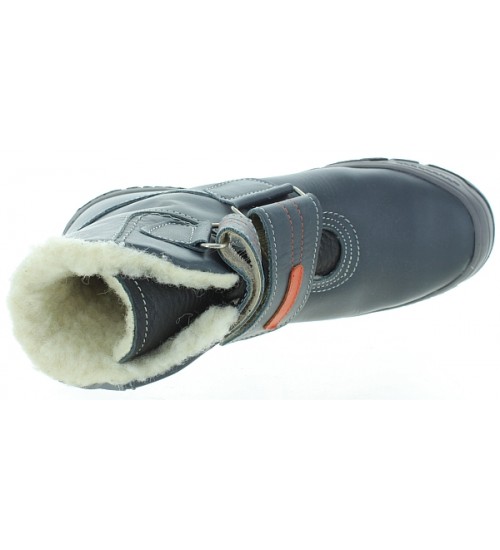 Boots with good support for for boy