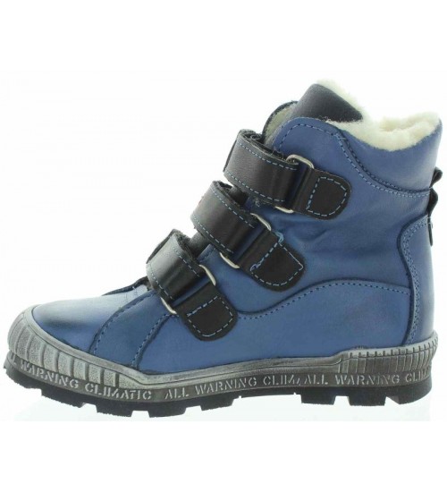 Light weight warm boots for boys
