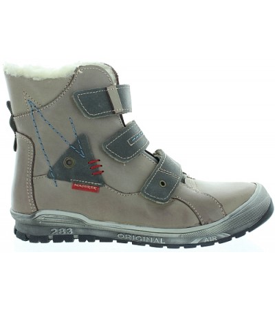 Boots for teens best for snow and cold winter